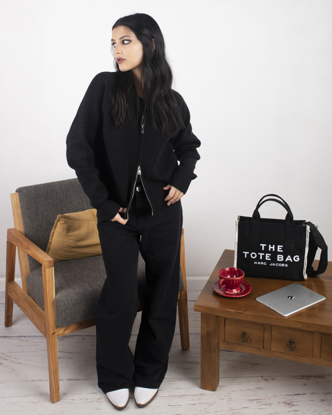 wide dark black - comprar online