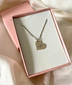 Colar de coração P personalizado banho de prata