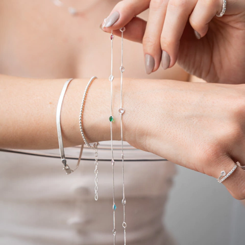 Pulseira 5 Zircônias e Veneziana em Prata - comprar online