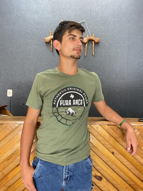 CAMISETA MASC. PURA RAÇA- VERDE MILITAR