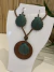 Conjunto Colar e Brincos Conchas Marrom - comprar online