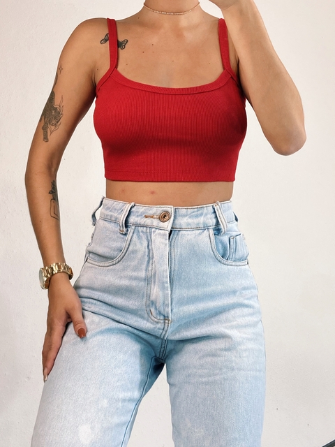 Cropped Nay Red