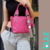 Ona Fucsia con strap - llavero plumero