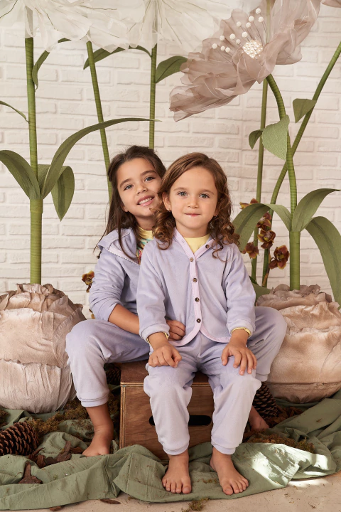 CAMPERA CAPUCHA BEBE PLUSH