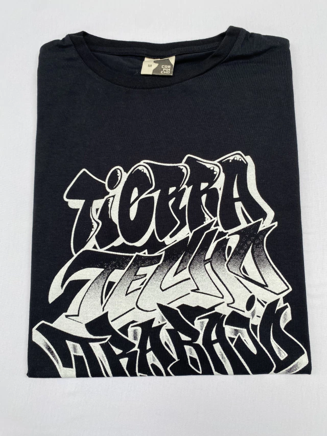 Remera Tierra techo y trabajo — imagen 4