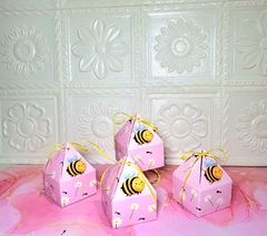 TROQUEL - SUAJE / TRIANGLE BOW BOX - comprar en línea