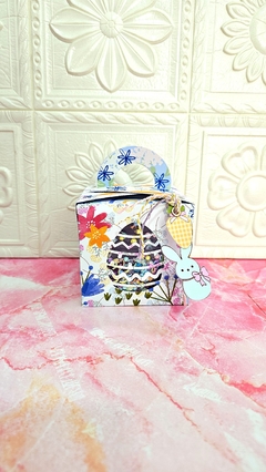 TROQUEL CUBO MAGICO CON VENTANITA REMOVIBLE MAGIC WINDOW - Bee Happy Celebrations