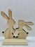 Casal de Coelhos em Pinus com Base (22x15)