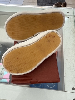 Zapatillas “mimo” talle 22