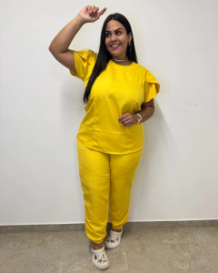 Scrub Tulipa Plus Size - Amarelo na internet