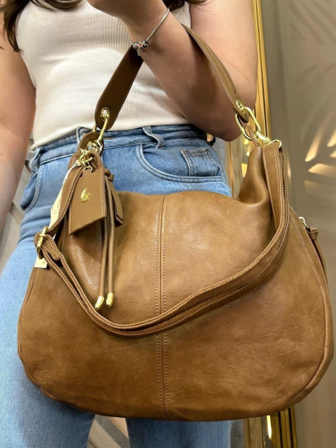 Modelo de Ombro Pavão de Ouro