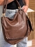 Modelo de ombro Rosa Amora - Duda Bolsas