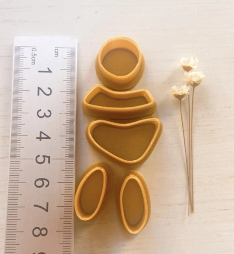 93 - Conjunto de Cortadores 5,5cm