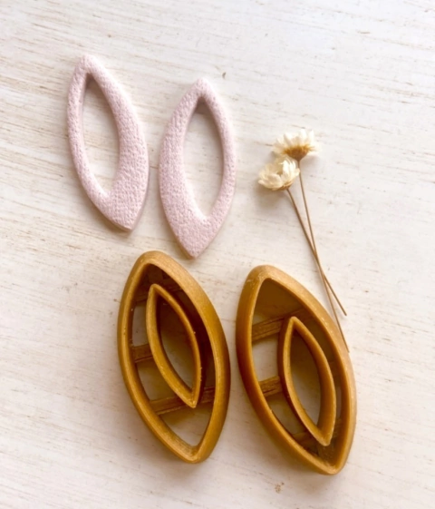 0639 - Conjunto Navetes Vazadas