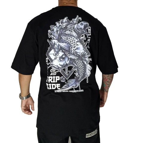 Camiseta Trip Side Oversized Oriental Tattoo Preto S233