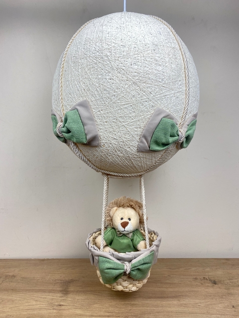 Lustre Balão Verde + Safari Leão