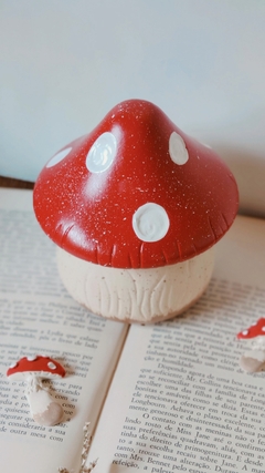 Vela - Red Mushroom