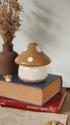 Vela - Brown Mushroom - comprar online