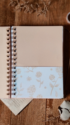Caderno - Flores do Ontem - PLLU STUDIO 