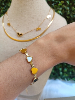 Pulseira corações em Aço Inoxidável dourada premium - loja online