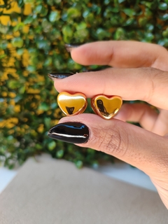 Brinco Argolinha Click coração robusto aço dourado na internet
