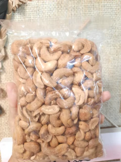 Castanha de Caju c/ sal - 500gr - na internet