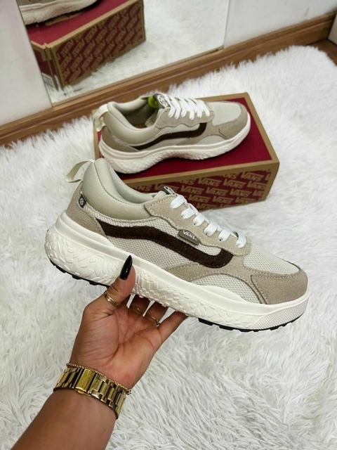 Tênis Neo - Vans VR3 Bege