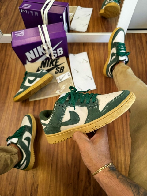 Tênis Nike Dunk Low Pro | Verde Latex