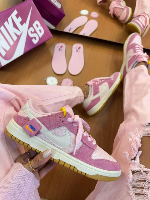 Tênis Nike - Dunk Low | Teddy Bear