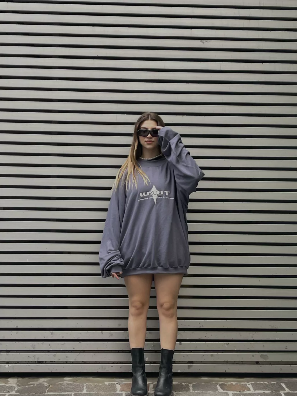 Crewneck "Non-Corporeal" thumbnail 3