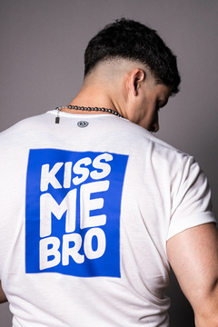 T-shirt KISS ME BRO