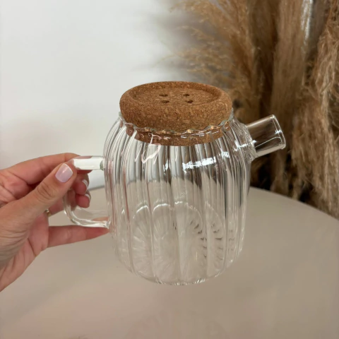 Chaleira de Vidro Borossilicato com Bico coador e tampa em cortiça - 650ml