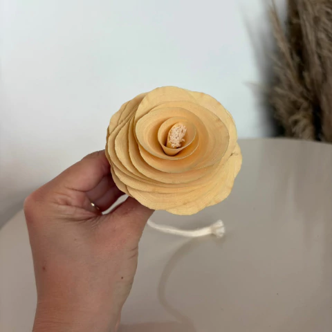 Flor em madeira para difusor de varetas com Pavio P - Natural