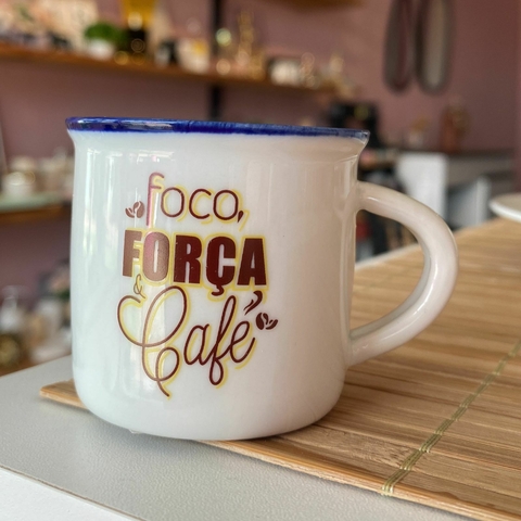 Xícara de Golinho em Porcelana - Café 70ml