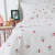 Cobre leito 200 Fios Queen 3 peças Jazz Estampado Cereja Off White - comprar online