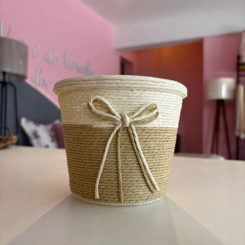 Vaso Decorativo com Laço 14,5x12cm em Papel