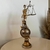 Estátua da Dama da Justiça Themis em cima do Globo 32x8cm - Símbolo Direito Advocacia - Ateliê Arte & Decor | CASA & DECORAÇÃO 