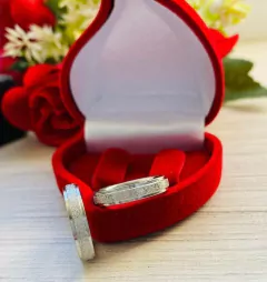 Par de alianças 4mm