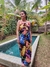 Parêo Preta e Folhagem Colorida - Cherrie Moda Feminina