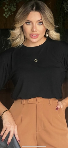 T-SHIRT LLV na internet