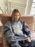 Disturb Grey Crewneck en internet