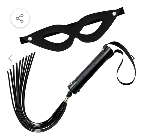 KIT 1 CHICOTE COM 40 CM E MÁSCARA TIAZINHA PRETO LA PIMIENTA