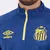 conjunto de treino do santos 2024 torcedor masculina umbro azul, conjunto azul do santos 2024 torcedor masculina umbro, conjunto de treino umbro santos 2024 torcedor masculina azul, conjunto masculino do santos 2024 torcedor umbro azul, conjunto de treino