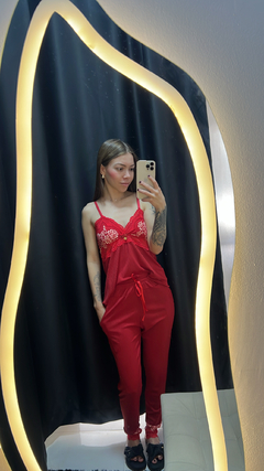 Pijama Longo Duquesa na internet