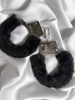 Algema Metal Com Pelúcia - comprar online