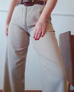 Calça Areia, de linho com viscose (40) - Amorá Brechó