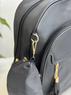 Mochila Social com Bolso Frontal e Estojo - Alice - Lilo Acessórios | Atacado de bolsas 