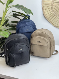 Mochilinha com Puxador Alongado - Isadora - comprar online