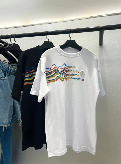 T-Shirt Oversize Arco-íris