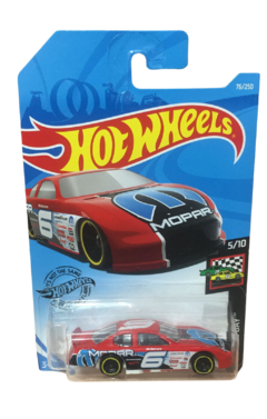 Hot Wheels Dodge Charger Stock Car Serie HW Race Day